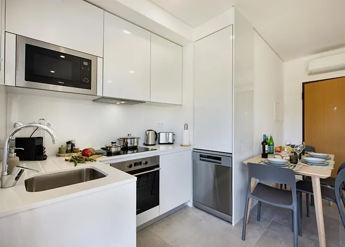 Sunny カバナス・デ・タビラ