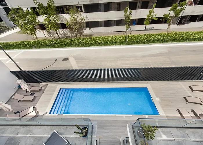 Sunny * カバナス・デ・タビラ