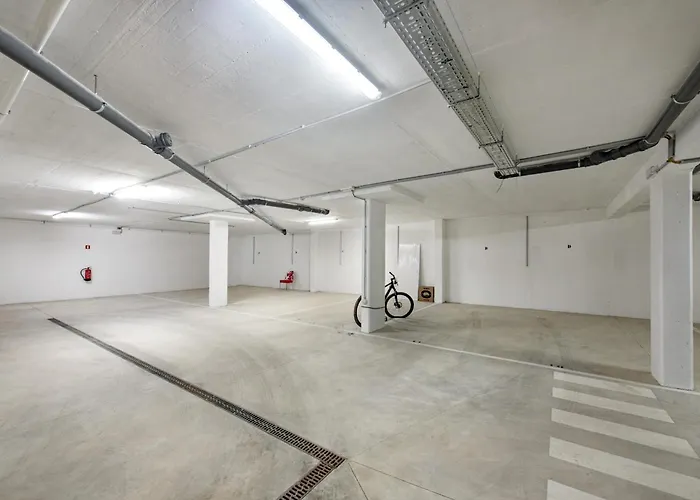 Sunny * カバナス・デ・タビラ