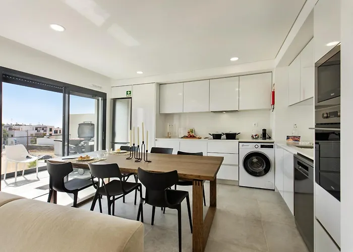 Sunny カバナス・デ・タビラ